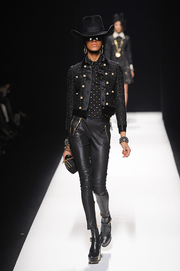 Moschino jesień-zima 2012/2013