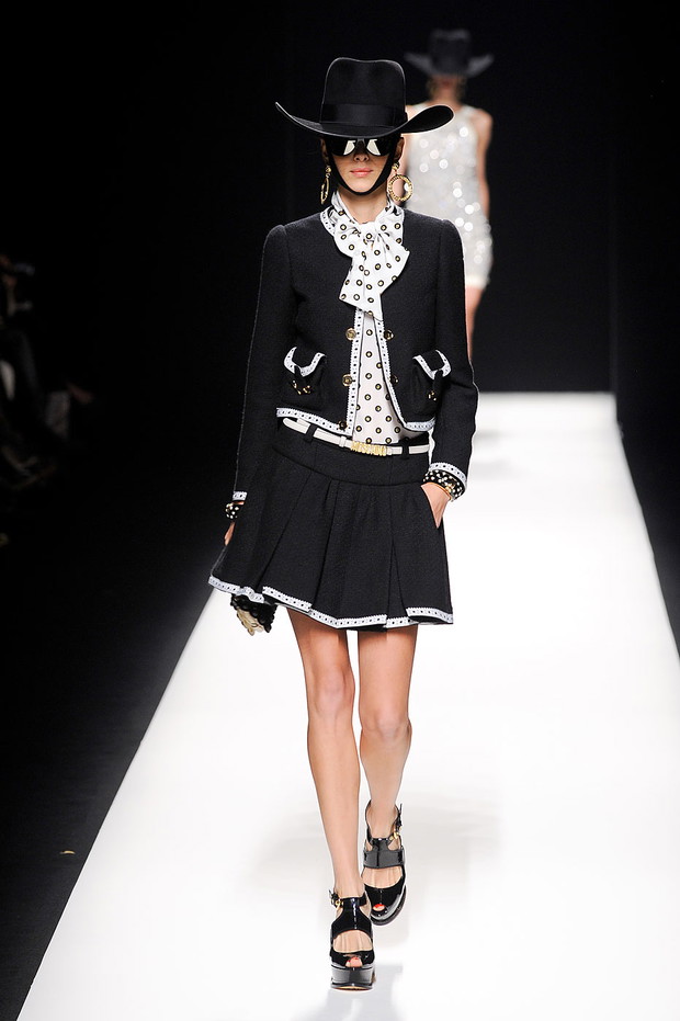 Moschino jesień-zima 2012/2013