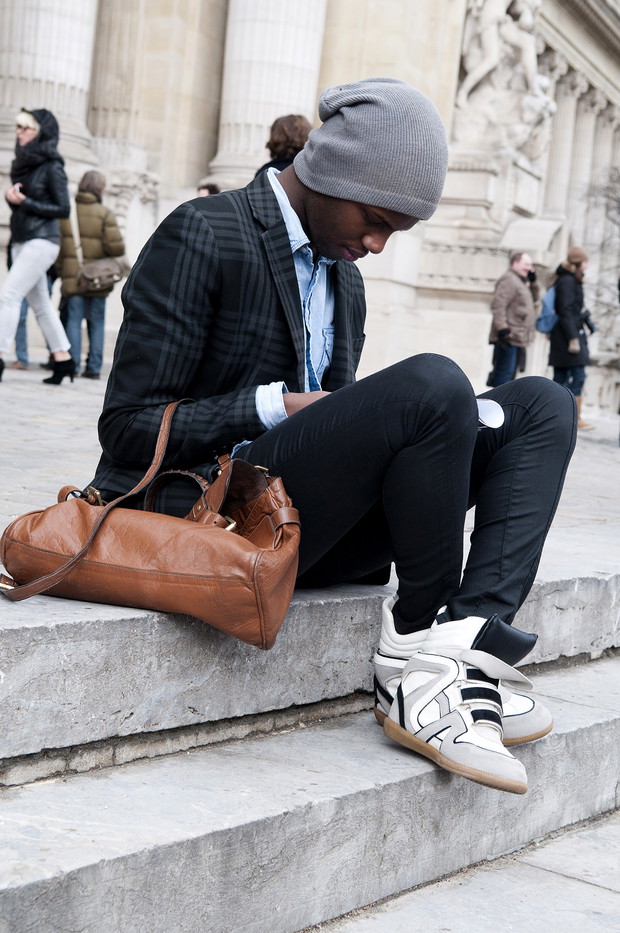 Street fashion z Paryża - goście Paris Fashion Week
