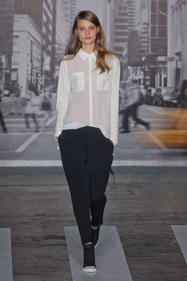 DKNY wiosna-lato 2013