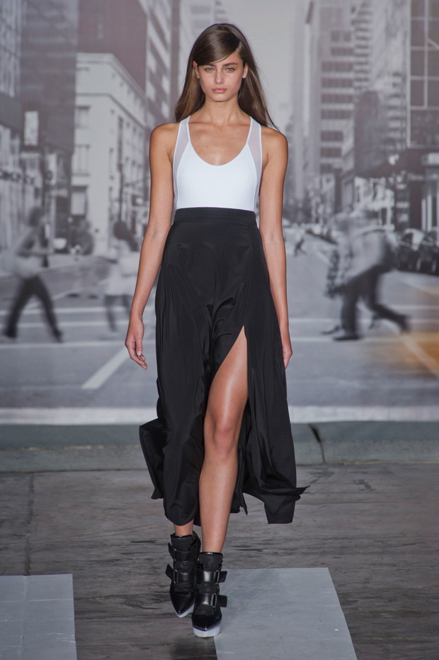 DKNY wiosna-lato 2013