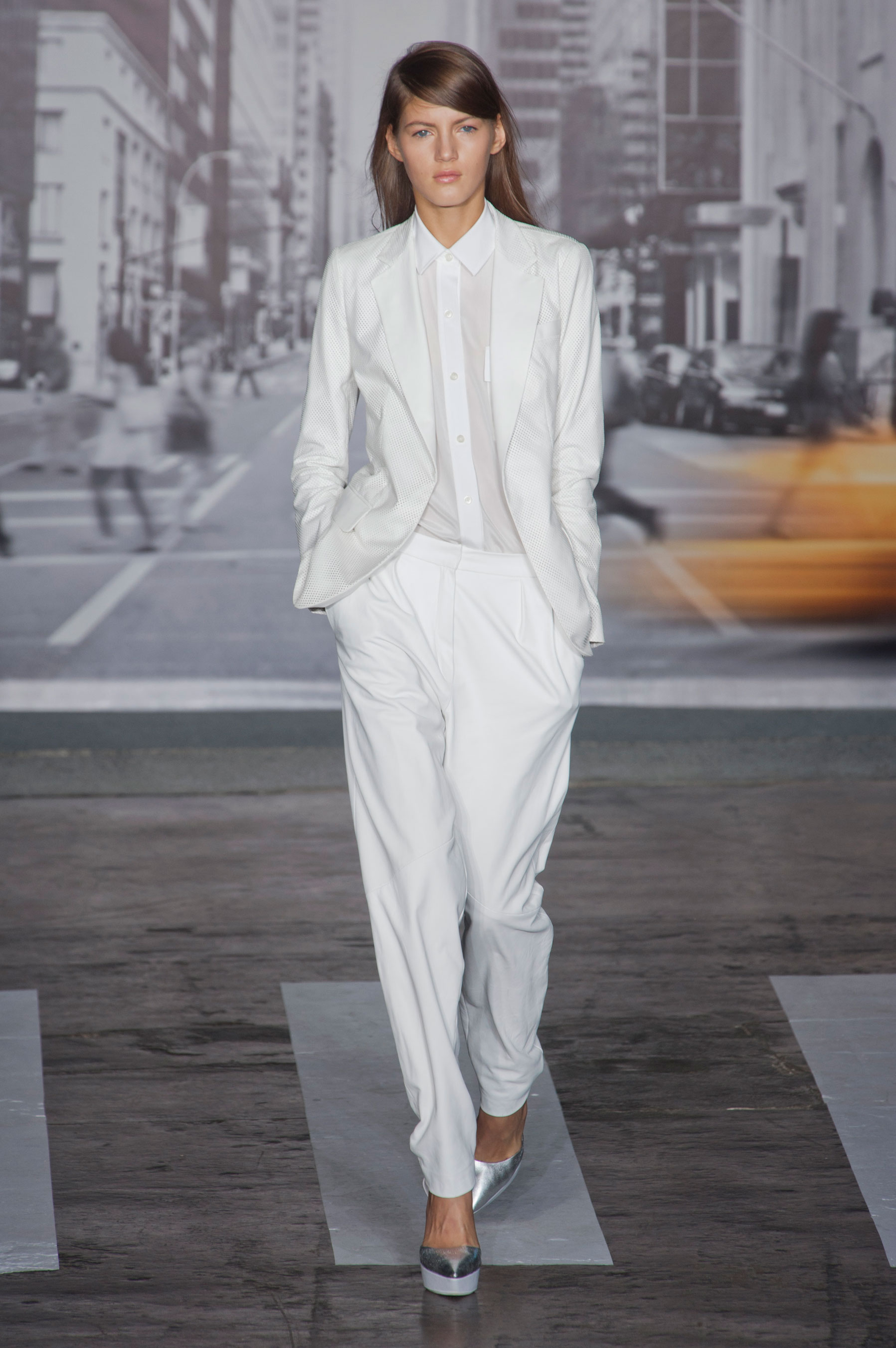 DKNY wiosna-lato 2013