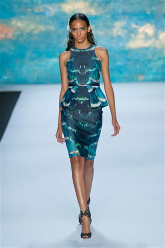 Monique Lhuillier wiosna-lato 2013