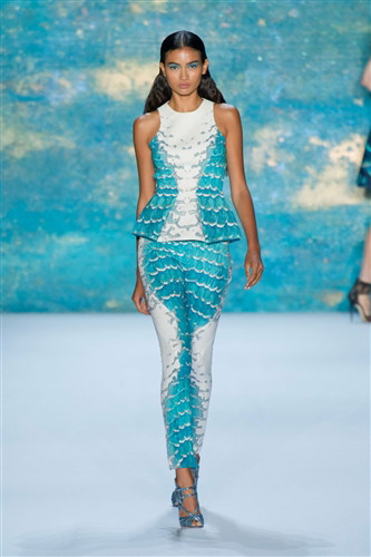 Monique Lhuillier wiosna-lato 2013
