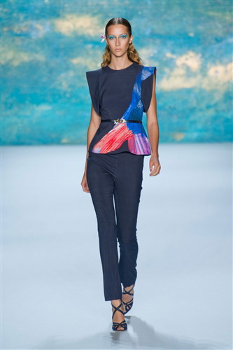 Monique Lhuillier wiosna-lato 2013