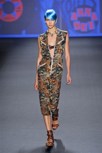 Anna Sui wiosna-lato 2013