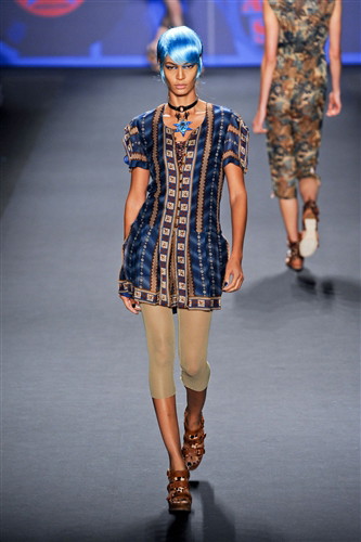 Anna Sui wiosna-lato 2013