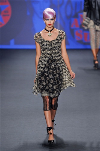 Anna Sui wiosna-lato 2013
