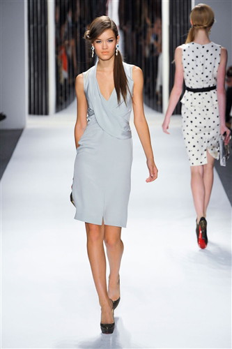 Jenny Packham wiosna-lato 2013