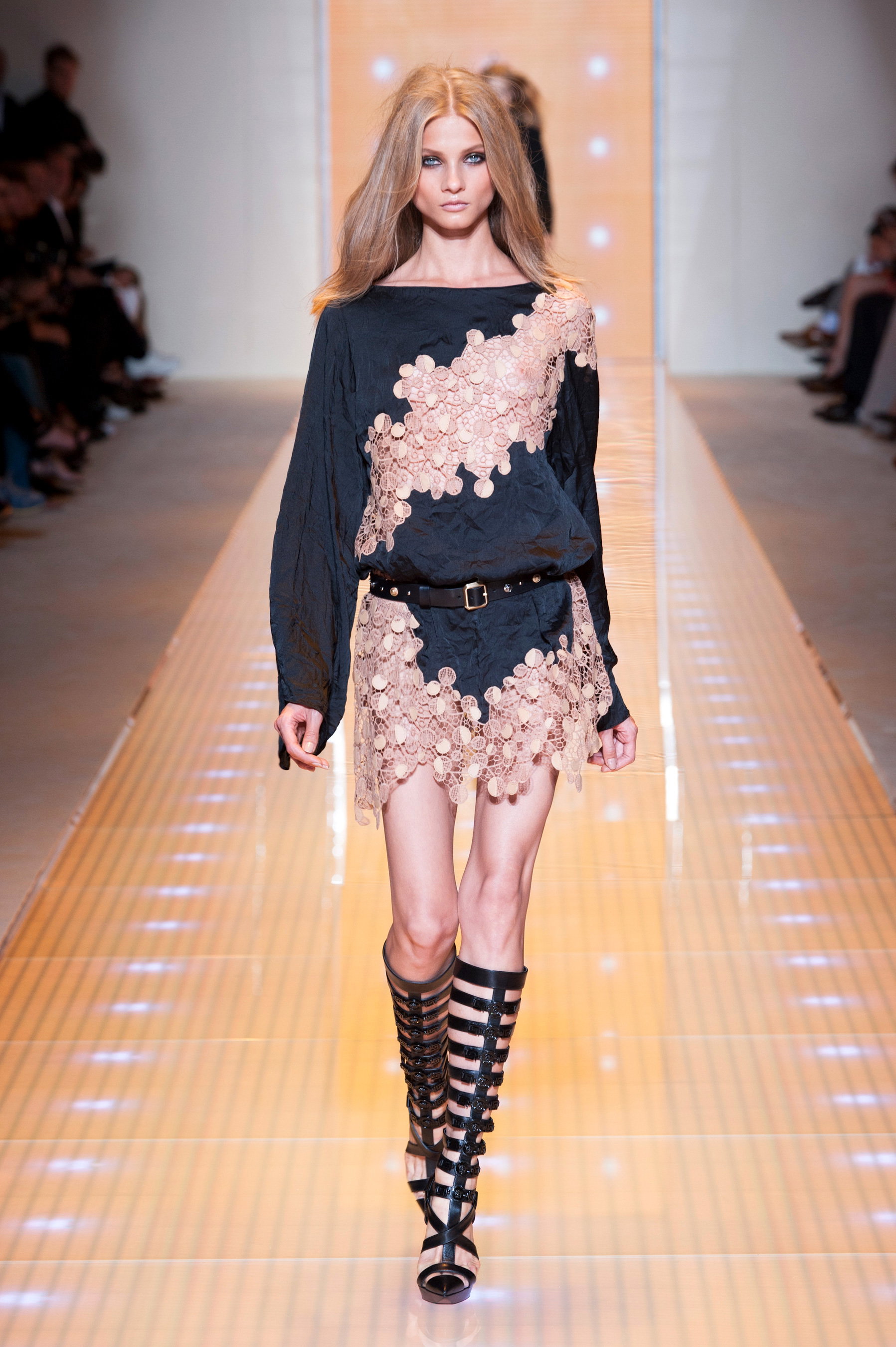 Versace wiosna-lato 2013