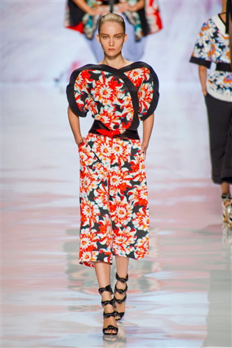 Etro wiosna-lato 2013