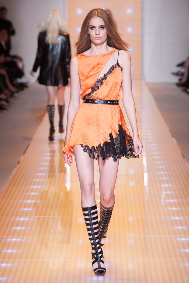 Versace wiosna-lato 2013