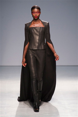 Gareth Pugh wiosna-lato 2013
