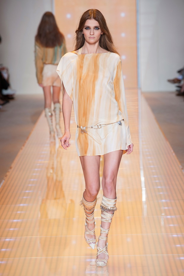 Versace wiosna-lato 2013