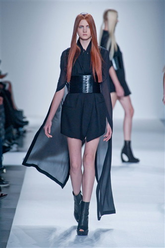 Ann Demeulemeester wiosna-lato 2013