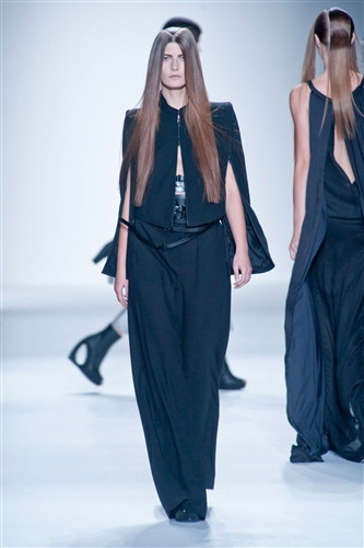 Ann Demeulemeester wiosna-lato 2013