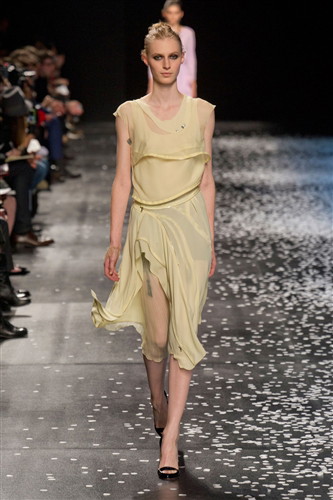 Nina Ricci wiosna-lato 2013