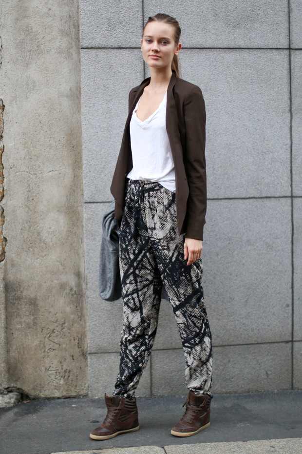 Street fashion: JAC, Kasia Struss i Zuza Bijoch w Mediolanie