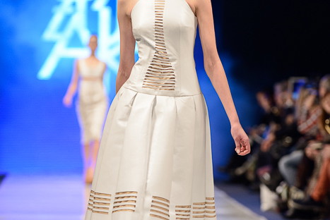 Fashion Week Poland: Monika Błażusiak, wiosna-lato 2013