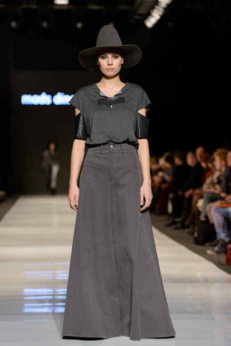 Fashion Week Poland: Mads Dinesen, wiosna-lato 2013
