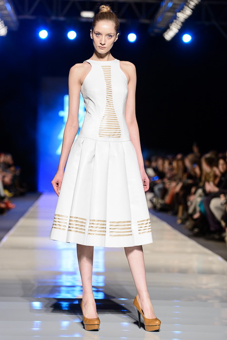 Fashion Week Poland: Monika Błażusiak, wiosna-lato 2013