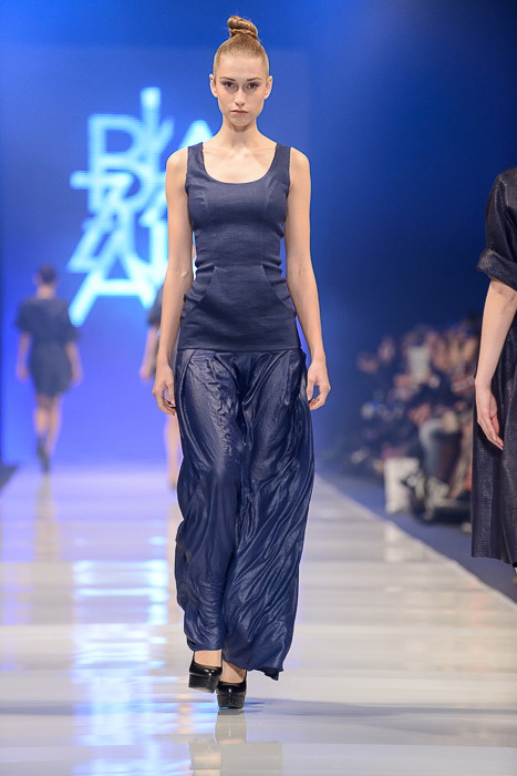 Fashion Week Poland: Monika Błażusiak, wiosna-lato 2013