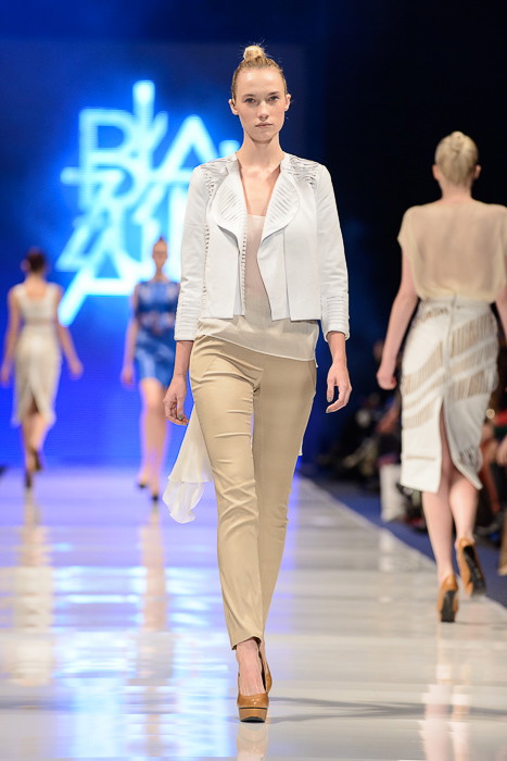 Fashion Week Poland: Monika Błażusiak, wiosna-lato 2013
