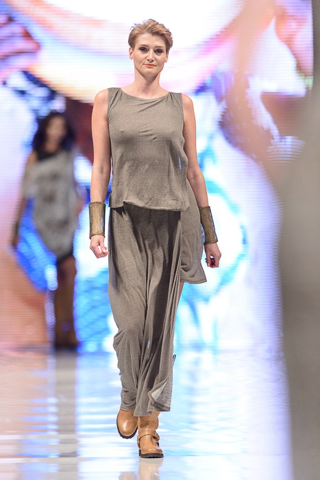 Fashion Week Poland: Ewa Kozieradzka, wiosna-lato 2013