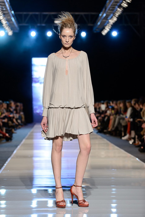 Fashion Week Poland: Natalia Jaroszewska, wiosna-lato 2013