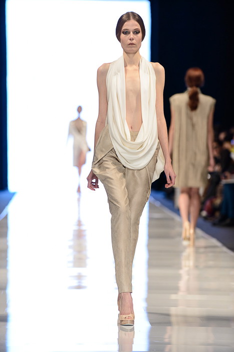 Fashion Week Poland: Tomaotomo wiosna-lato 2013