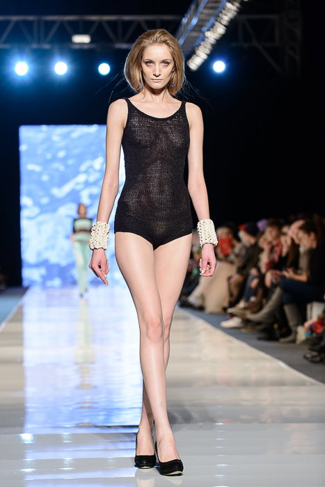 Fashion Week Poland: Roboty Ręczne wiosna-lato 2013