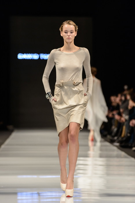 Fashion Week Poland: Dawid Tomaszewski wiosna-lato 2013