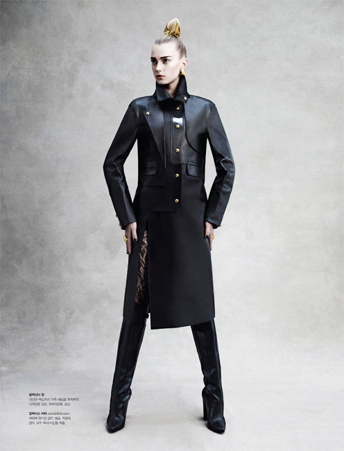 Futurystyczna sesja Victora Demarchelier dla S Magazine