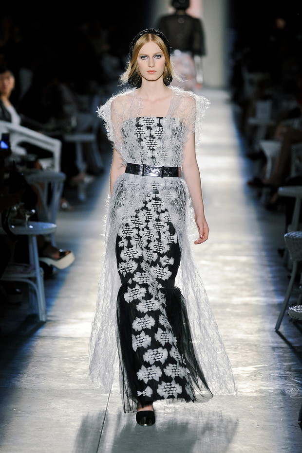 Najbardziej spektakularne kreacje z kolekcji haute couture