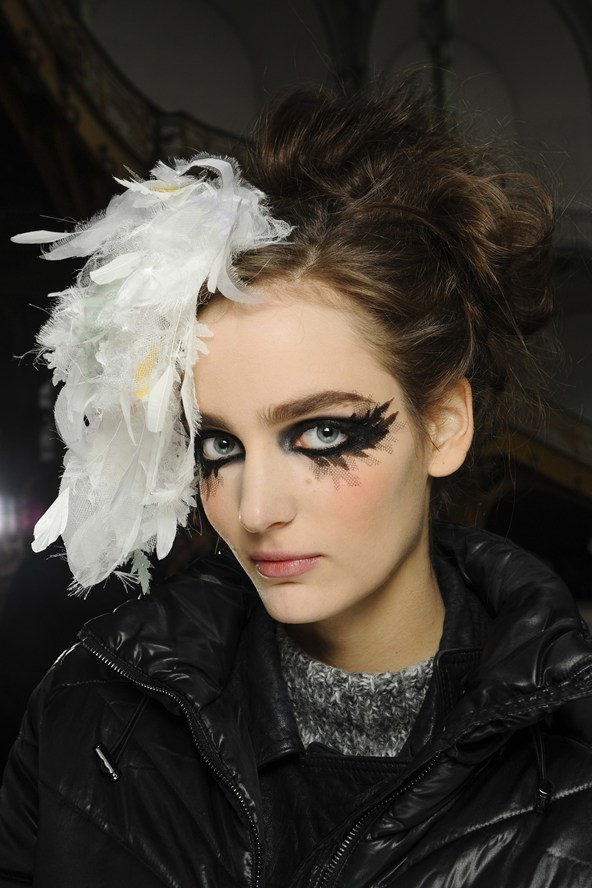 Polskie modelki na backstage'u pokazów haute couture