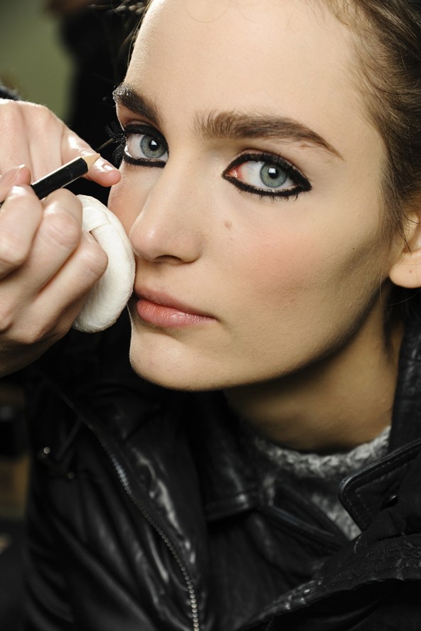 Polskie modelki na backstage'u pokazów haute couture