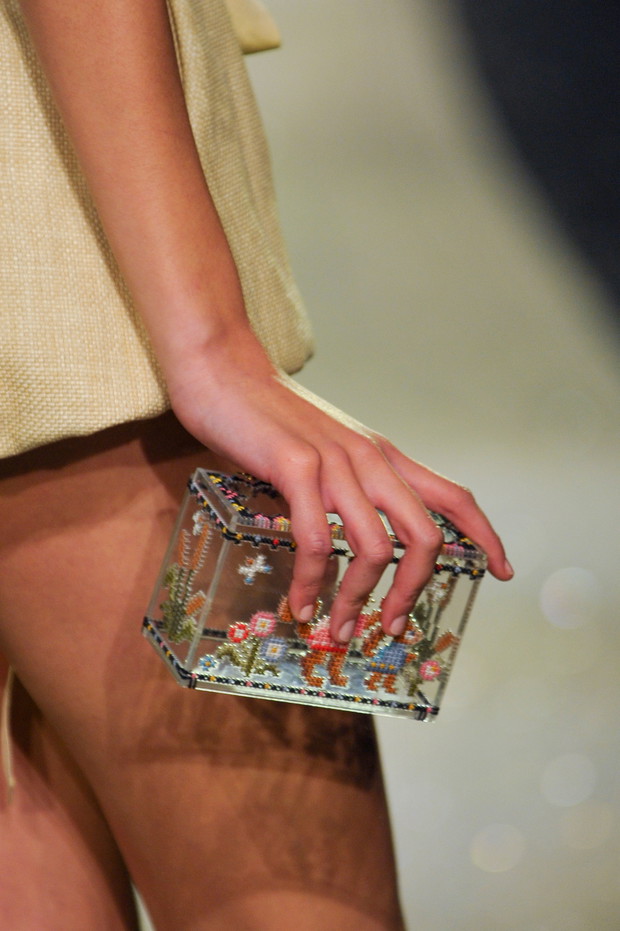 Dodatki z pokazów haute couture wiosna-lato 2013