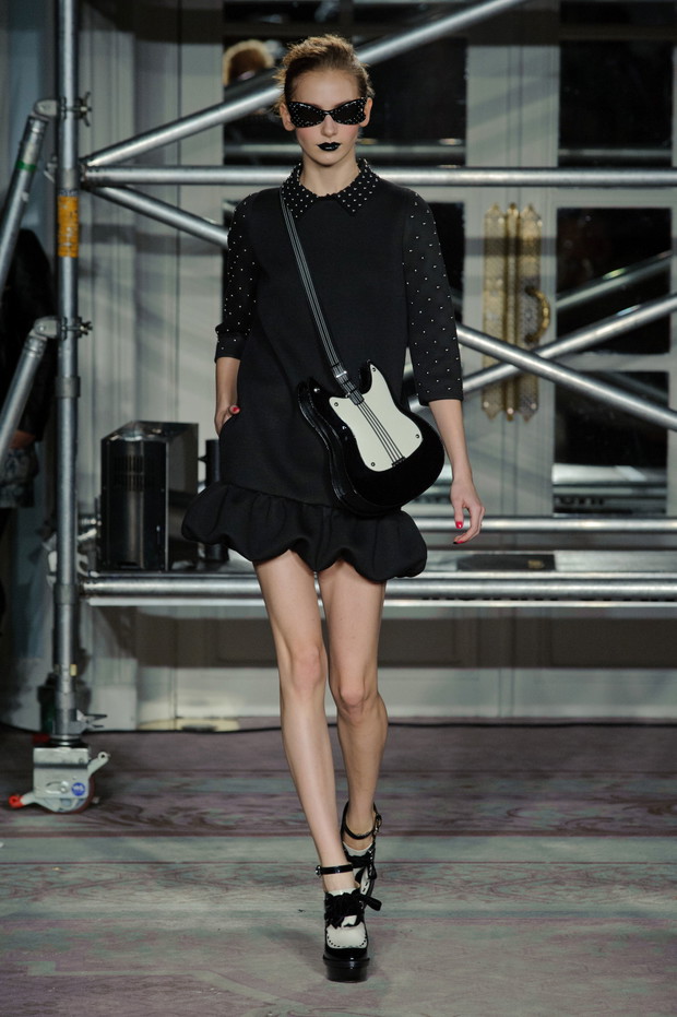 Moschino Cheap&Chic jesień-zima 2013/2014