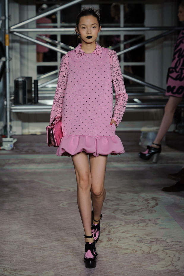 Moschino Cheap&Chic jesień-zima 2013/2014