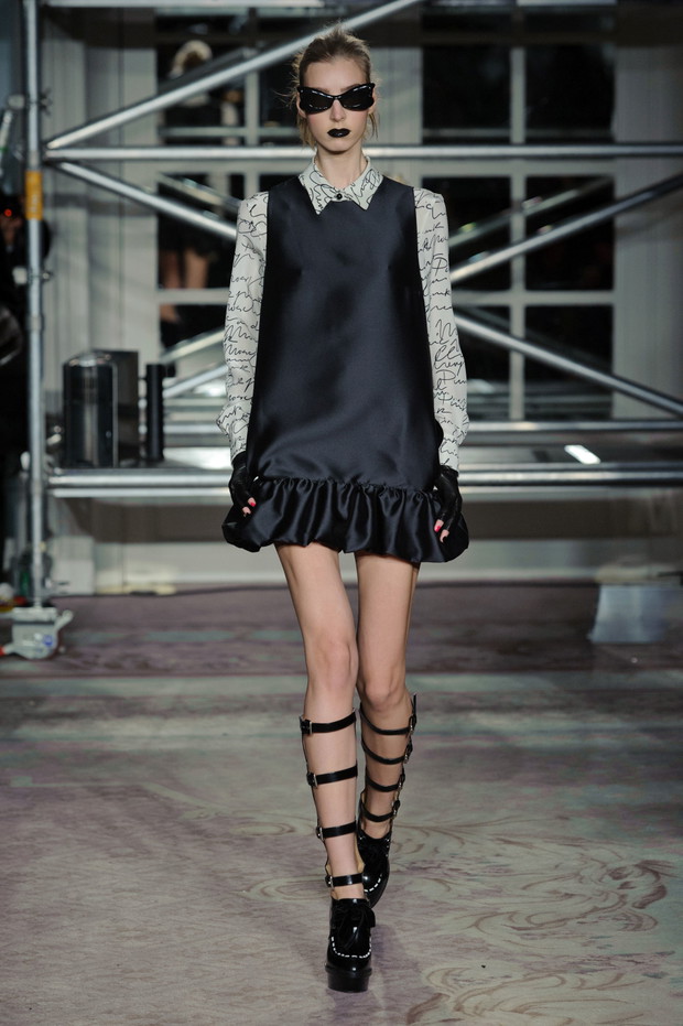 Moschino Cheap&Chic jesień-zima 2013/2014