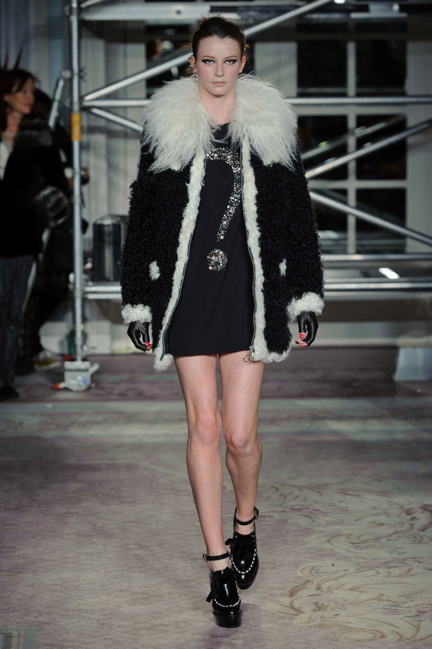 Moschino Cheap&Chic jesień-zima 2013/2014