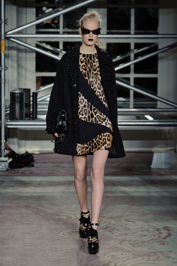 Moschino Cheap&Chic jesień-zima 2013/2014