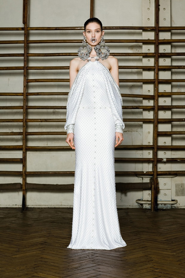 Suknia Givenchy haute couture wiosna-lato 2012, fot. Imaxtree