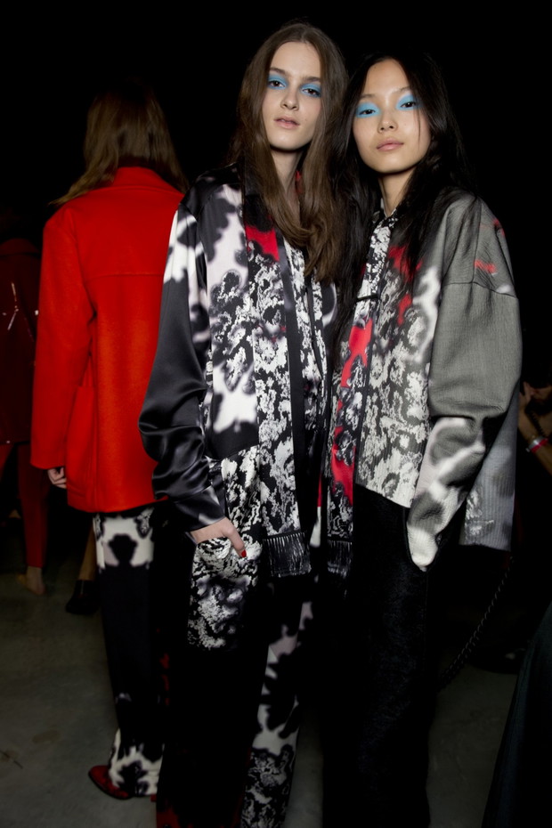 Backstage pokazu Topshop Unique jesień-zima 2013/2014