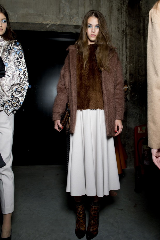 Backstage pokazu Topshop Unique jesień-zima 2013/2014