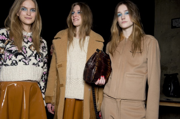 Backstage pokazu Topshop Unique jesień-zima 2013/2014