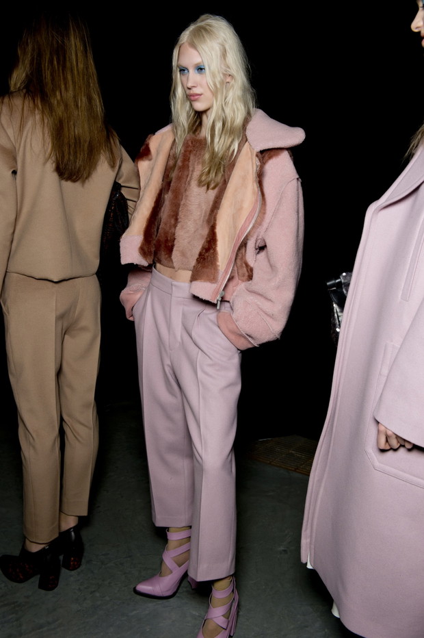 Backstage pokazu Topshop Unique jesień-zima 2013/2014