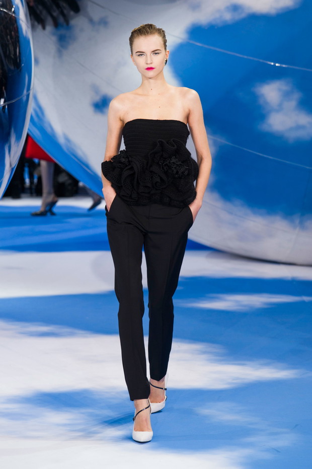 Christian Dior jesień-zima 2013/2014, fot. Imaxtree