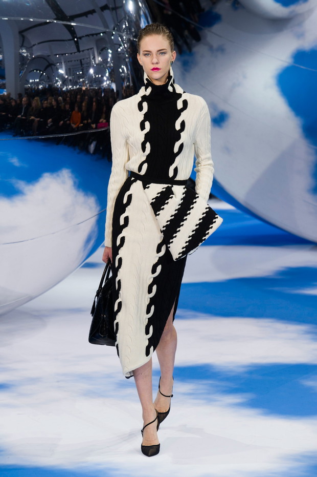 Christian Dior jesień-zima 2013/2014, fot. Imaxtree