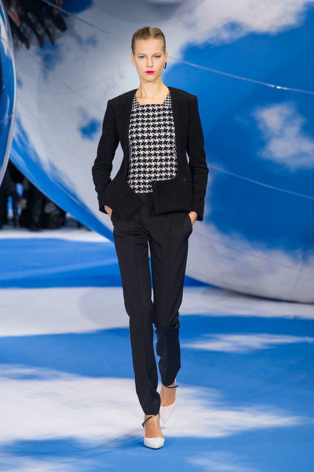 Christian Dior jesień-zima 2013/2014, fot. Imaxtree